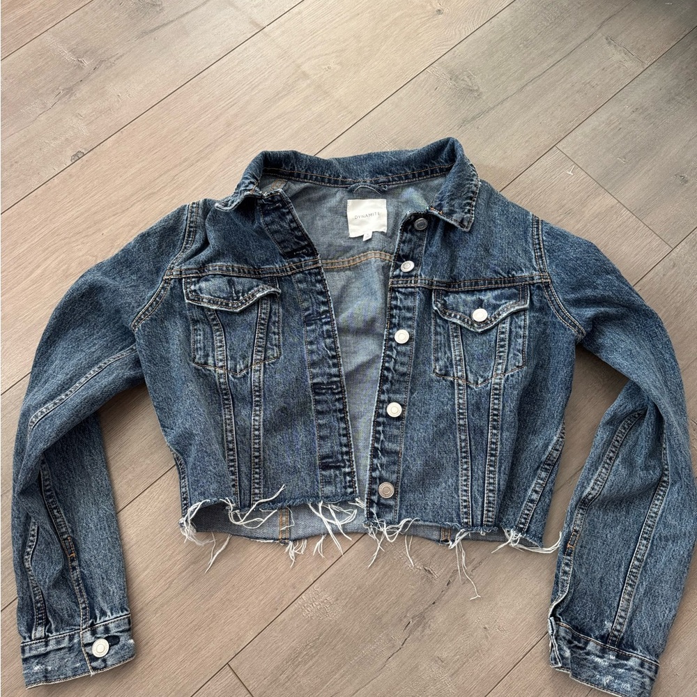Stylish Blue Denim Cropped Jacket